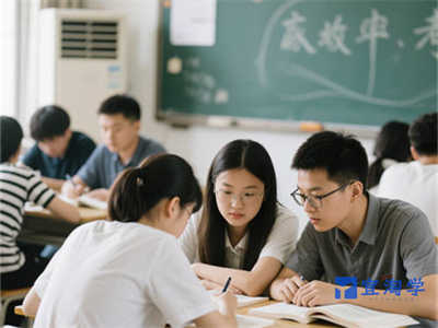 2025年成考考试科目一览表